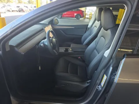 More photos of 2025 Tesla Model Y Long Range NAV,CAM,PANO,HTD STS,BLIND SPOT,19" WLS at Autos of Dallas - Plano, TX