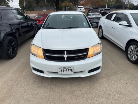 White 2013 Dodge Avenger SE for sale in Plano, TX