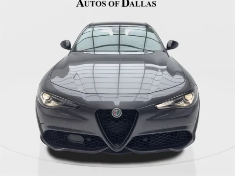 More photos of 2022 Alfa Romeo Giulia Veloce NAV,CAM,PANO,HTD STS,BLIND SPOT at Autos of Dallas - Plano, TX