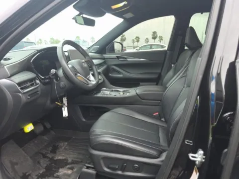 More photos of 2025 INFINITI QX60 LUXE NAV,CAM,SUNROOF,CLMT STS,BLIND SPOT,3RD ROW at Autos of Dallas - Plano, TX