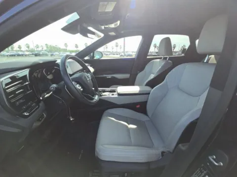 More photos of 2023 Lexus RX 350 Premium NAV,CAM,SUNROOF,CLMT STS,BLIND SPOT at Autos of Dallas - Plano, TX