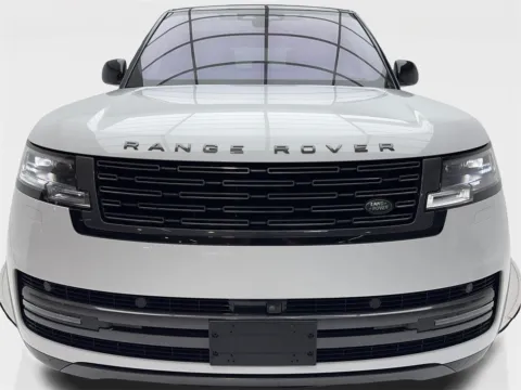 More photos of 2023 Land Rover Range Rover SE NAV,CAM,PANO,HTD STS,BLIND SPOT,21" WLS at Autos of Dallas - Plano, TX