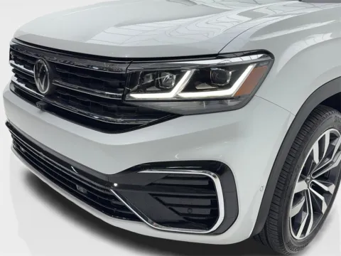 More photos of 2023 Volkswagen Atlas Cross Sport 3.6L V6 SEL Premium R-Line NAV,CAM,PANO,CLMT STS at Autos of Dallas - Plano, TX