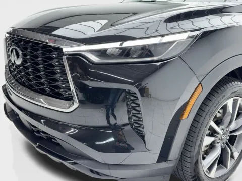 More photos of 2023 INFINITI QX60 LUXE NAV,CAM,SUNROOF,CLMT STS,BLIND SPOT,3RD ROW at Autos of Dallas - Plano, TX