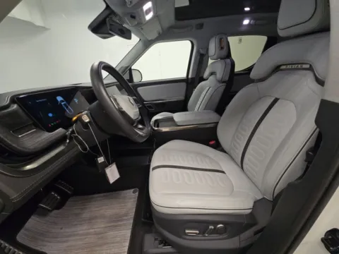 More photos of 2023 Rivian R1T Adventure NAV,CAM,PANO,CLMT STS,BLIND SPOT,22" WLS at Autos of Dallas - Plano, TX