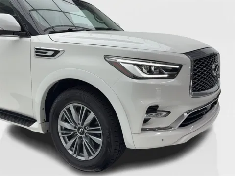 More photos of 2023 INFINITI QX80 LUXE NAV,CAM,SUNROOF,HTD STS,BLIND SPOT,3RD ROW at Autos of Dallas - Plano, TX