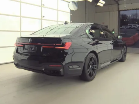 Photos of 2022 BMW 7 Series 740i xDrive M SPORT,NAV,CAM,PANO,CLMT STS,HEADS UP for sale in Plano, TX at Autos of Dallas - Plano