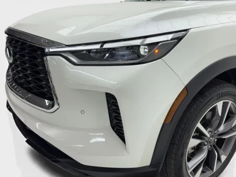 More photos of 2023 INFINITI QX60 LUXE NAV,CAM,SUNROOF,CLMT STS,BLIND SPOT,3RD ROW at Autos of Dallas - Plano, TX