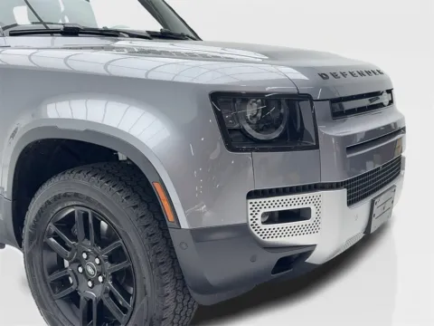 More photos of 2023 Land Rover Defender 110 SE NAV,CAM,PANO,HTD STS,BLIND SPOT,20" WLS at Autos of Dallas - Plano, TX