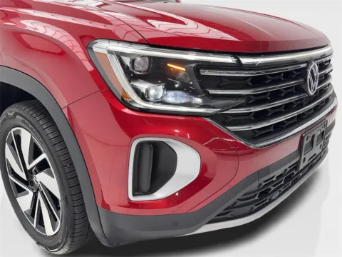 Another view of 2024 Volkswagen Atlas 2.0T SE w/Technology CAM,PANO,HTD STS,BLIND SPOT,3 for sale in Plano, TX at Autos of Dallas - Plano