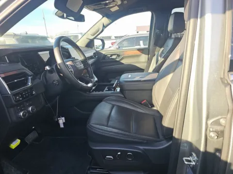 More photos of 2025 GMC Yukon Denali NAV,CAM,HTD STS,BLIND SPOT,3RD ROW at Autos of Dallas - Plano, TX