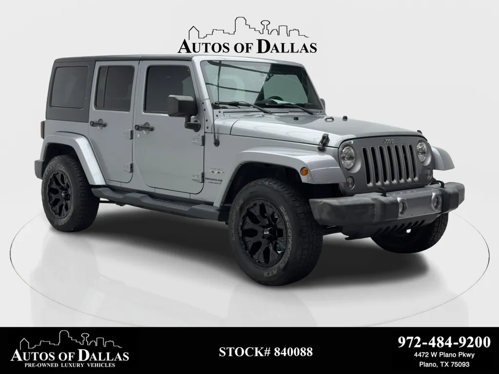 Silver 2018 Jeep Wrangler JK Unlimited Sahara for sale in Plano, TX
