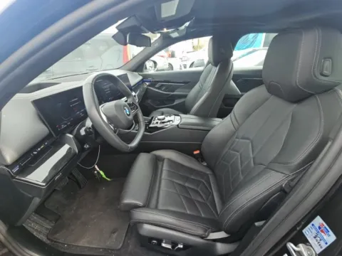 More photos of 2024 BMW 5 Series 530i SPORT LINE,NAV,CAM,SUNROOF,HEADS UP at Autos of Dallas - Plano, TX