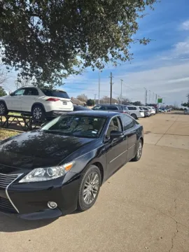 Another view of 2015 Lexus ES 350 for sale in Plano, TX at Autos of Dallas - Plano