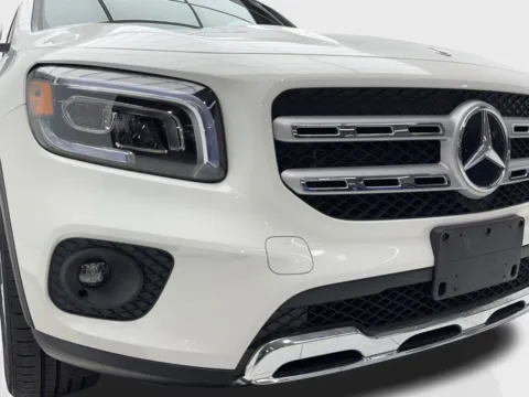 More photos of 2022 Mercedes-Benz GLB 250 NAV,CAM,PANO,HTD STS,BLIND SPOT at Autos of Dallas - Plano, TX
