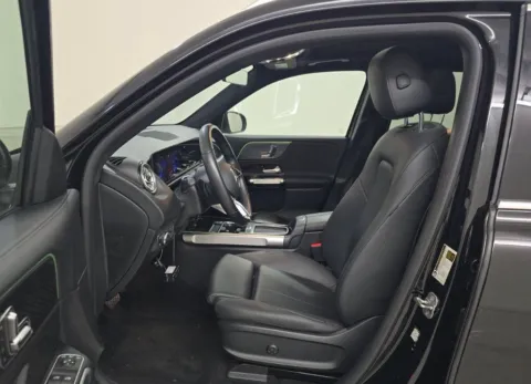 More photos of 2024 Mercedes-Benz EQB 250+ NAV,CAM,PANO,HTD STS,BLIND SPOT at Autos of Dallas - Plano, TX