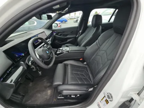 More photos of 2025 BMW 5 Series 530i SPORT LINE,NAV,CAM,SUNROOF,HTD STS,HEADS UP at Autos of Dallas - Plano, TX