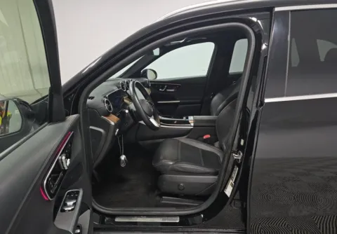 More photos of 2024 Mercedes-Benz GLC 300 NAV,CAM,PANO,HTD STS,BLIND SPOT,20" WLS at Autos of Dallas - Plano, TX