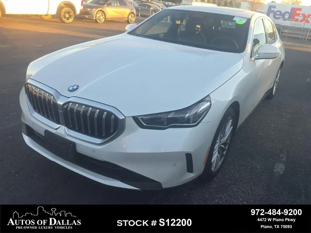 White 2024 BMW 5 Series 530i SPORT LINE,NAV,CAM,SUNROOF,HTD STS,HEADS UP for sale in Plano, TX