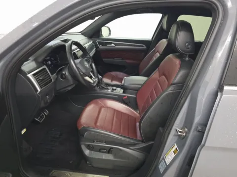 More photos of 2022 Volkswagen Atlas Cross Sport 3.6L V6 SEL Premium R-Line NAV,CAM,PANO,21" WHLS at Autos of Dallas - Plano, TX