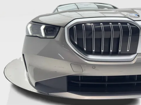 More photos of 2024 BMW 5 Series 530i SPORT LINE,NAV,CAM,SUNROOF,HEADS UP at Autos of Dallas - Plano, TX