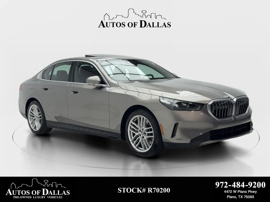 White 2024 BMW 5 Series 530i SPORT LINE,NAV,CAM,SUNROOF,HEADS UP for sale in Plano, TX