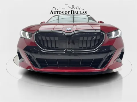 More photos of 2025 BMW i5 eDrive40 M SPORT,NAV,CAM,SUNROOF,HEADS UP,20" M WL at Autos of Dallas - Plano, TX