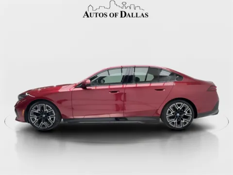 More photos of 2025 BMW i5 eDrive40 M SPORT,NAV,CAM,SUNROOF,HEADS UP,20" M WL at Autos of Dallas - Plano, TX