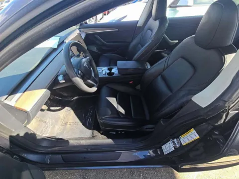 More photos of 2023 Tesla Model 3 NAV,CAM,PANO,HTD STS,BLIND SPOT,18" WLS at Autos of Dallas - Plano, TX