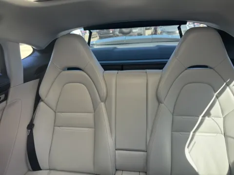 More photos of 2019 Porsche Panamera E-Hybrid 4 at Autos of Dallas - Plano, TX