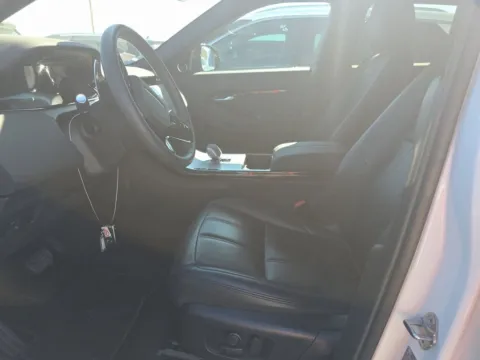 More photos of 2025 Land Rover Range Rover Evoque S NAV,CAM,PANO,HTD STS,BLIND SPOT at Autos of Dallas - Plano, TX