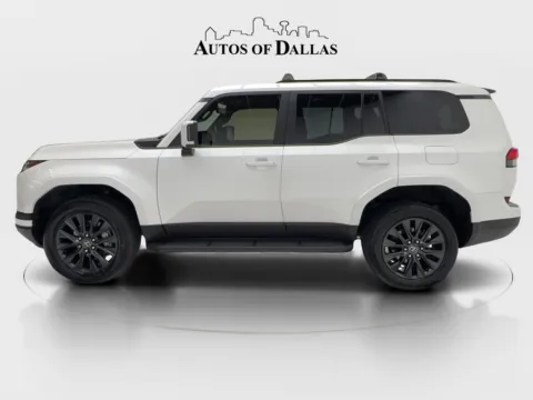 More photos of 2024 Lexus GX 550 Premium NAV,CAM,SUNROOF,CLMT STS,BLIND SPOT,3R at Autos of Dallas - Plano, TX
