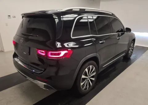 Photos of 2022 Mercedes-Benz GLB 250 NAV,CAM,PANO,HTD STS,BLIND SPOT,19" WLS for sale in Plano, TX at Autos of Dallas - Plano