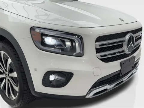 Another view of 2021 Mercedes-Benz GLB 250 NAV,CAM,PANO,HTD STS,BLIND SPOT,3RD ROW for sale in Plano, TX at Autos of Dallas - Plano