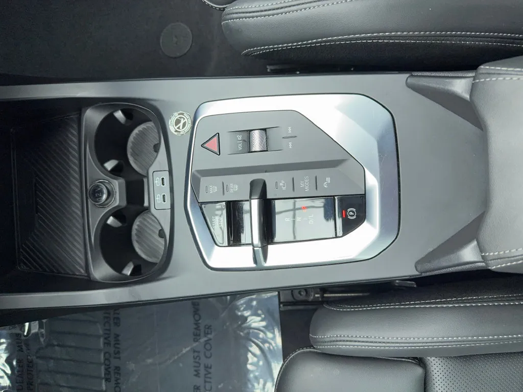 BMW 2 Series photo 19