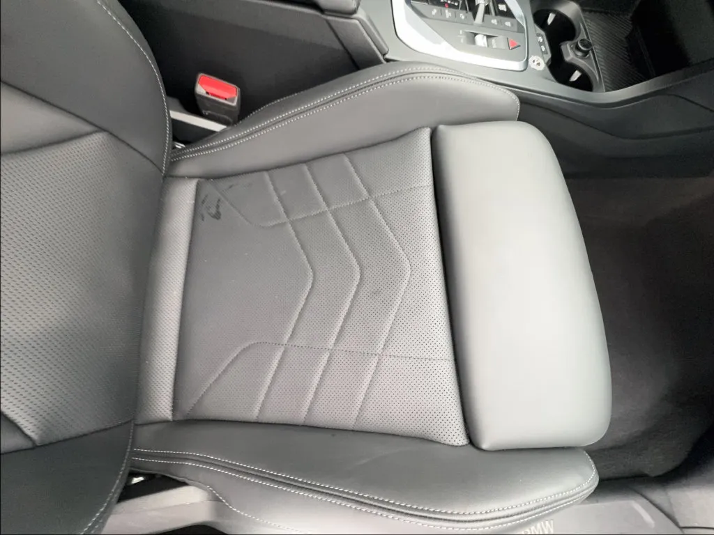 BMW 2 Series photo 25