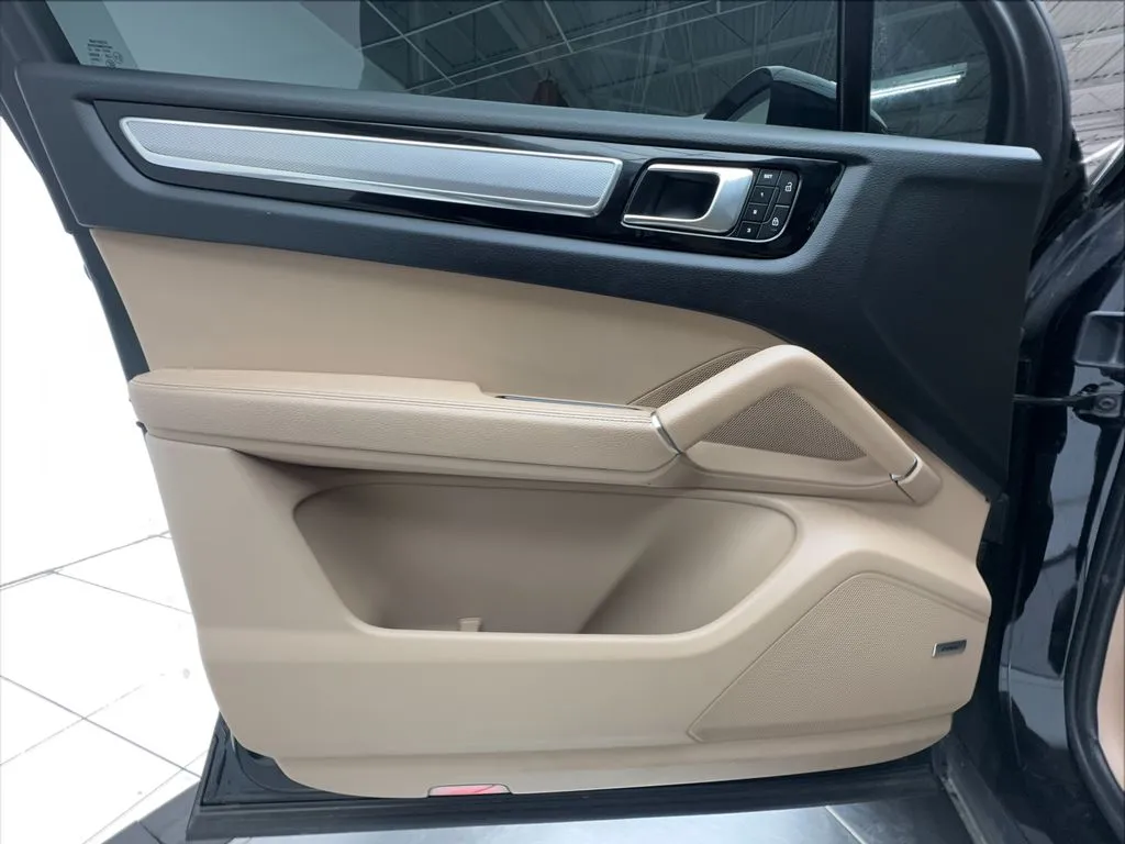 View 24