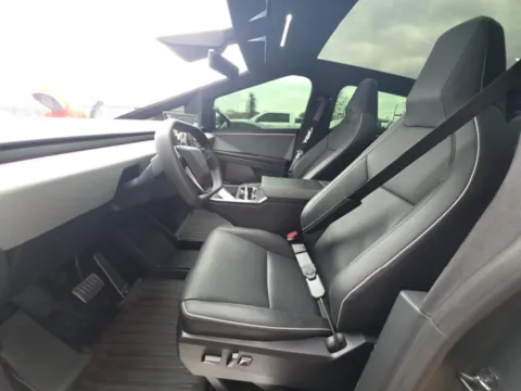 More photos of 2025 Tesla Cybertruck at Autos of Dallas - Plano, TX