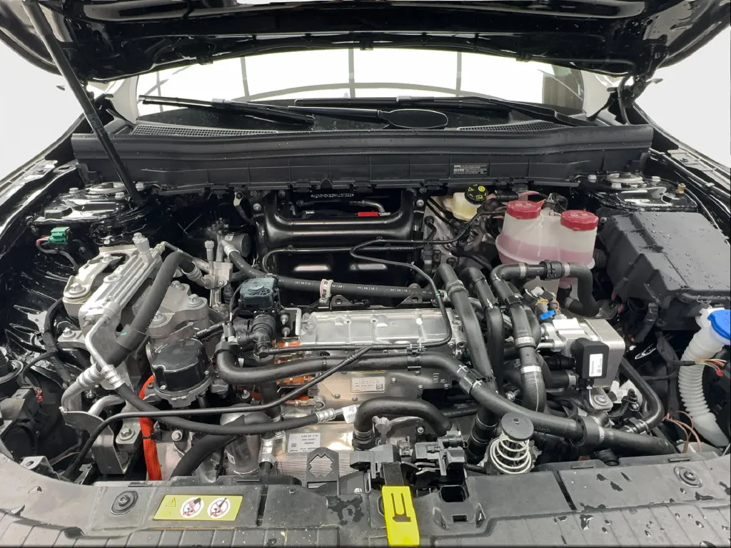 Mercedes-Benz EQB photo 19