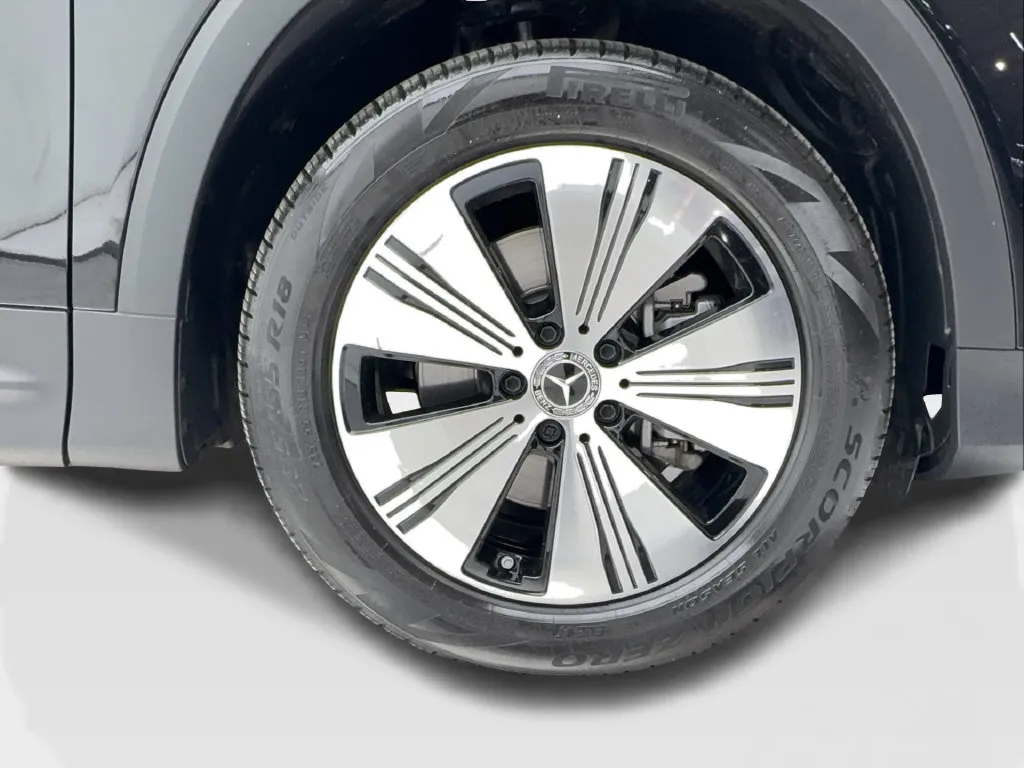 Mercedes-Benz EQB photo 15