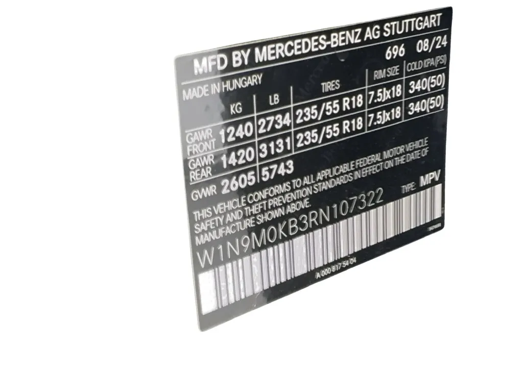 Mercedes-Benz EQB photo 39