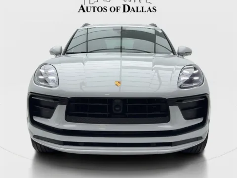 More photos of 2023 Porsche Macan at Autos of Dallas - Plano, TX