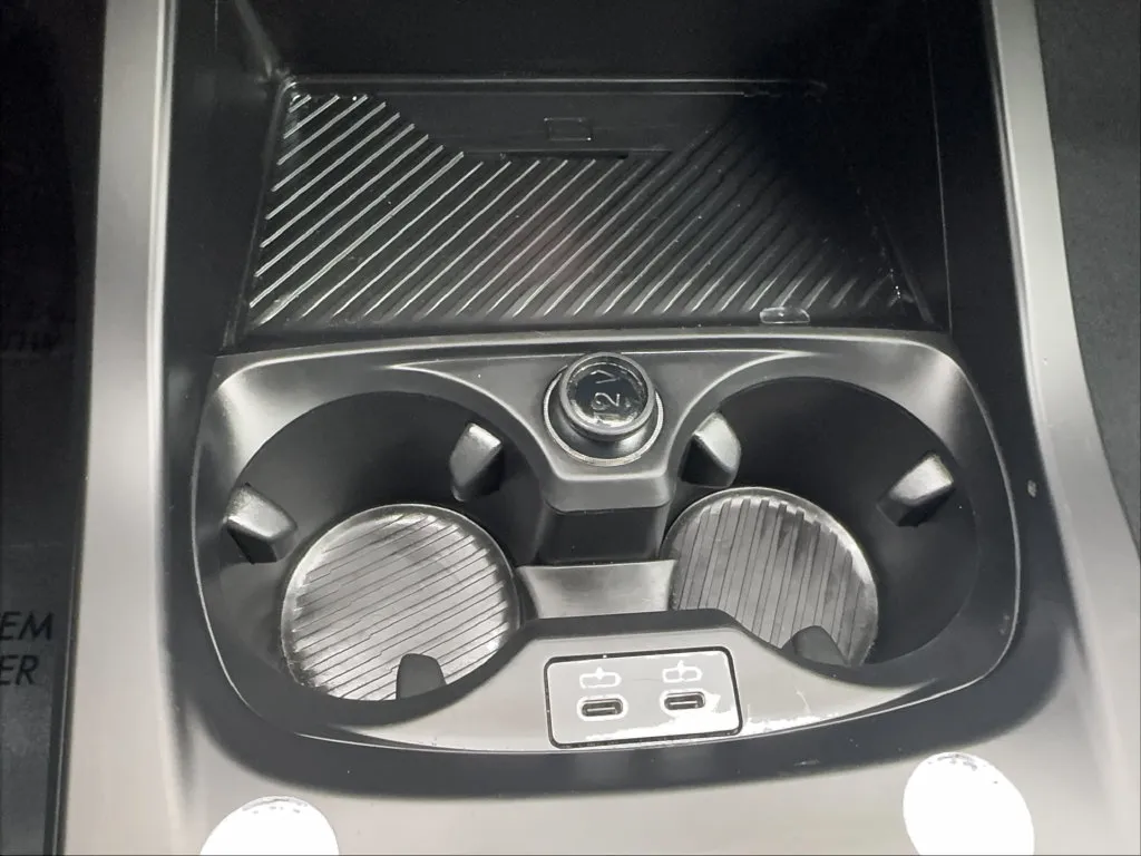 BMW 2 Series photo 41