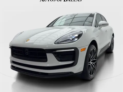 More photos of 2023 Porsche Macan at Autos of Dallas - Plano, TX