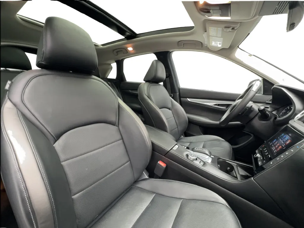 Infiniti QX50 photo 33