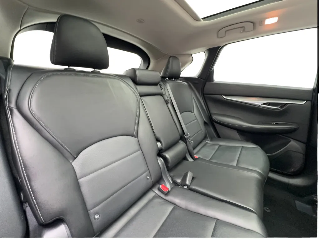 Infiniti QX50 photo 30