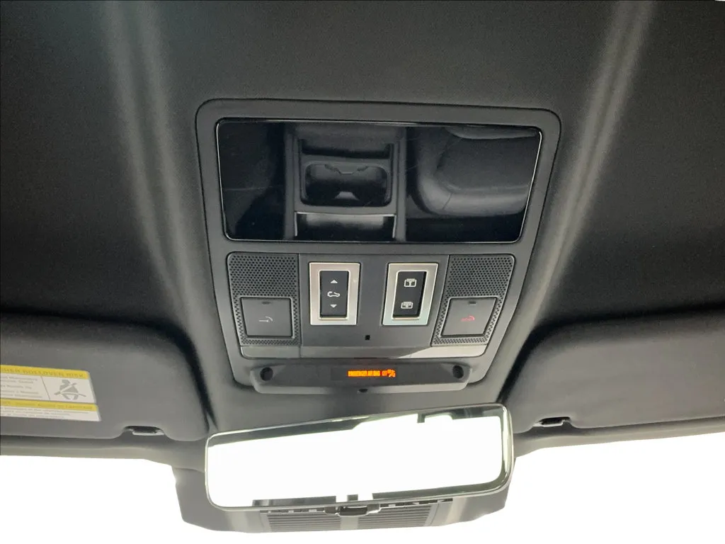 Land Rover Defender photo 51