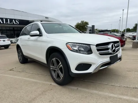 Black 2018 Mercedes-Benz GLC 300 for sale in Plano, TX