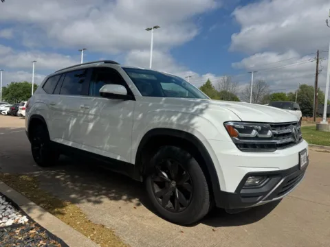White 2018 Volkswagen Atlas 3.6L V6 SE for sale in Plano, TX