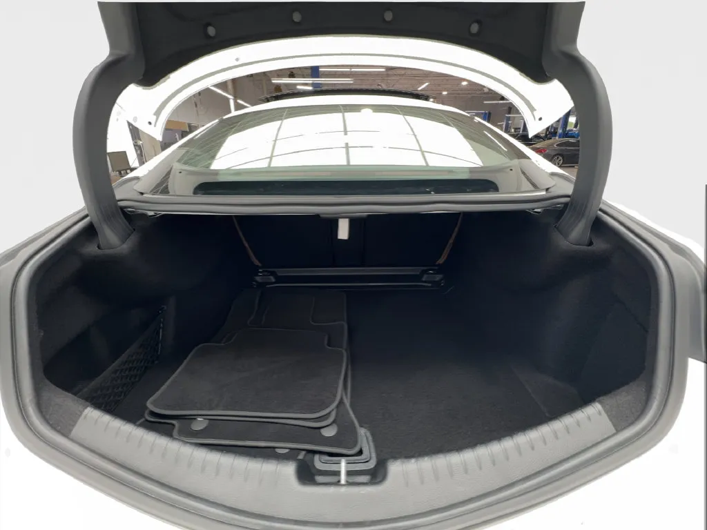 Mercedes-Benz CLE photo 18
